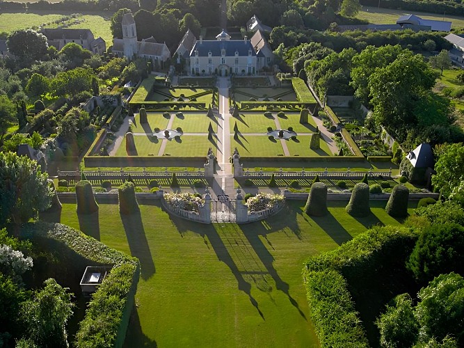 Jardins du Château de Brécy