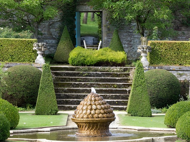 JARDIN-CHATEAU-BRECY-AGUERI