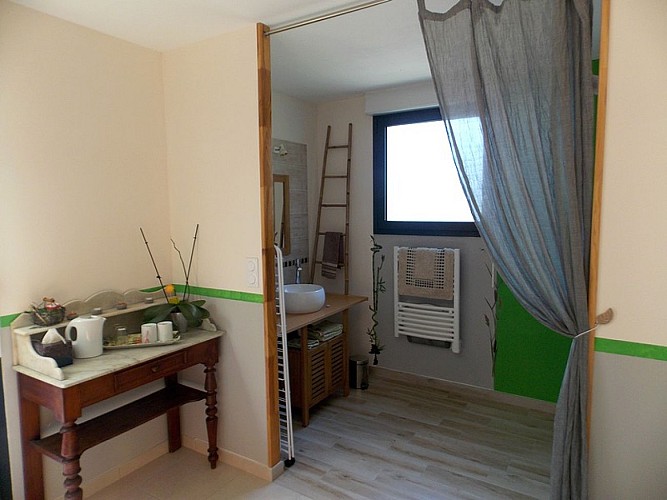 Callune-coin-salle-d-eau