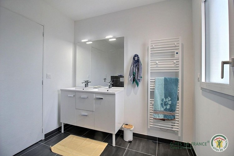 A l'abri des chênes