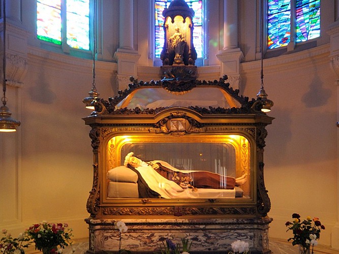 Carmel de Lisieux : Chapelle et Mémorial