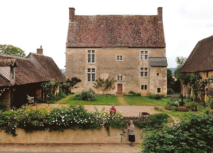 PCU72-manoir-de-la-cour-2