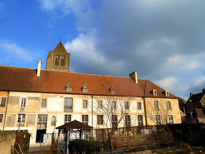 Abbaye de Saint-Pierre-sur-Dives