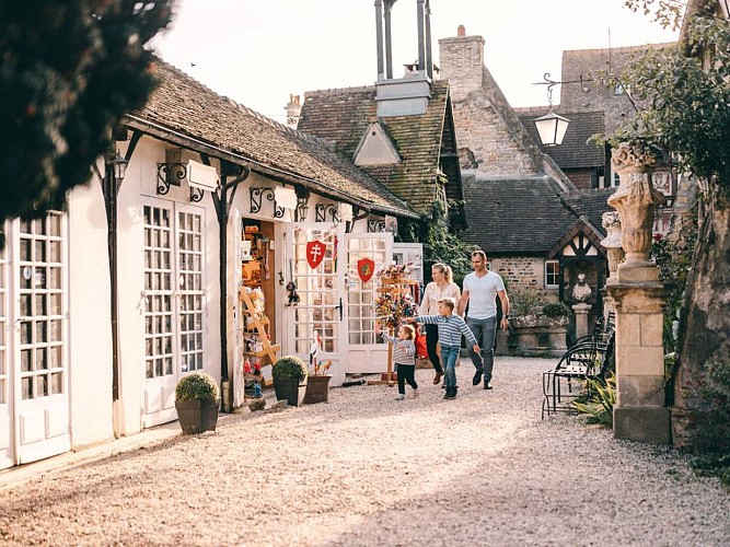 Le_Village_d_art_de_Guillaume_le_Conquerant-Photo_911_-__Normandie_Pays_d_Auge