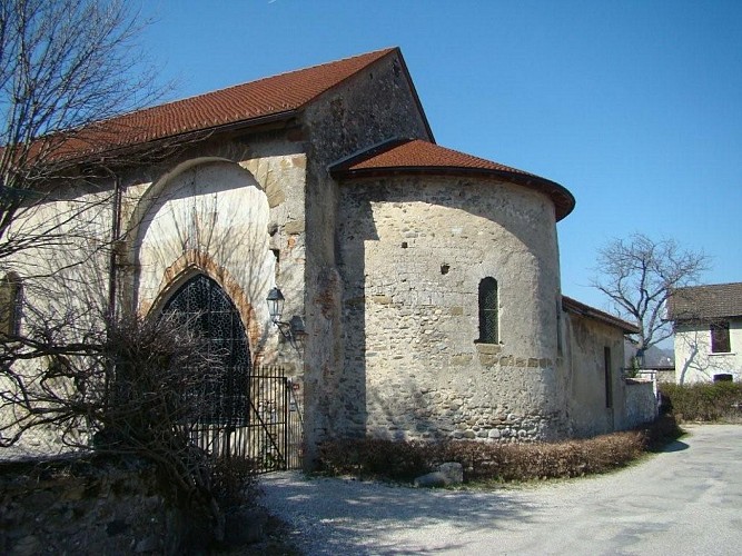 Romanische Prioratskirche Chirens