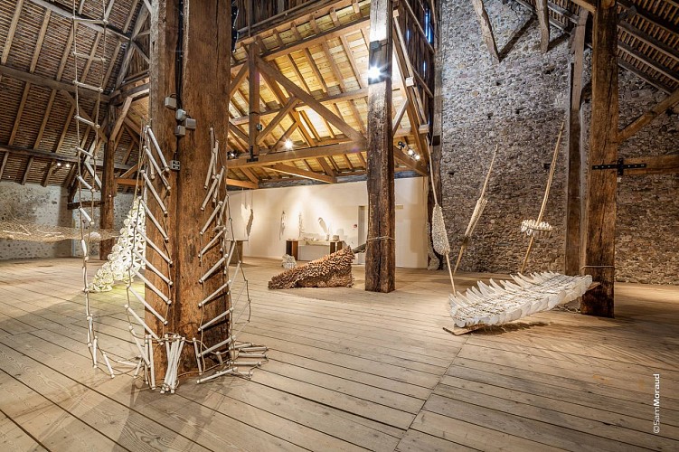 Tithe Barn "Grange Dîmière"