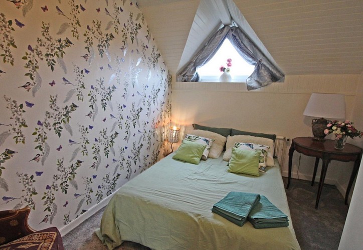 La Villa du Lac, commune de Bujaleuf en Haute-Vienne - petite chambre du 2nd étage_8