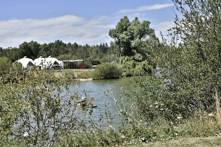 Plan d'eau et Guinguette à Oulins (7)