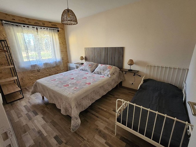 f01a9a25-9ca5-43d8-a60d-c3228421a996