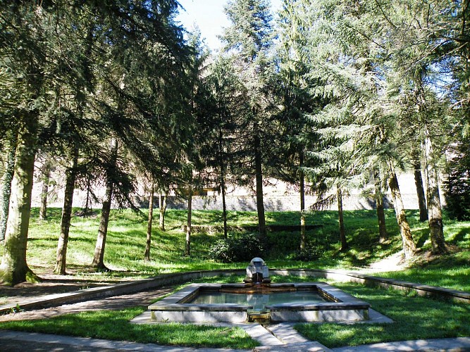 Aire de pique-nique - Châteauneuf-les-Bains