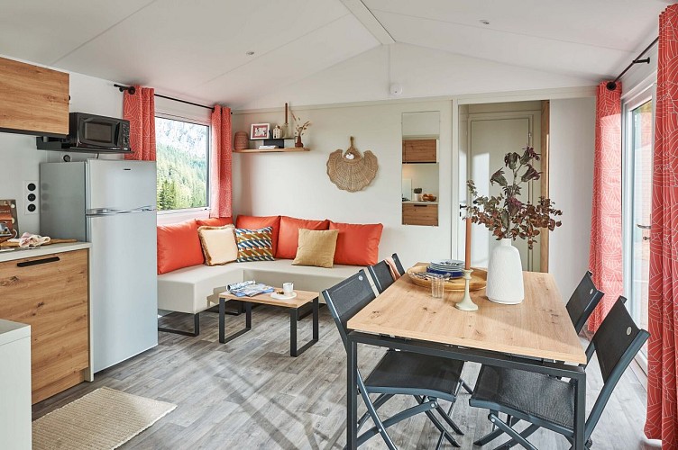 TOSCANE-812-SALON-4L.jpg-1920px