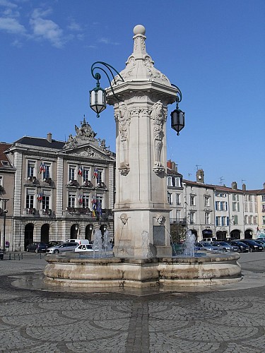 Fontaine Place Duroc à PAM