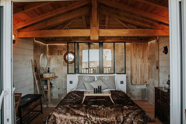 2023 - ROQU - Cabane Lou Pignada - Chambre - ©Allyson LAFFITTE Photographe