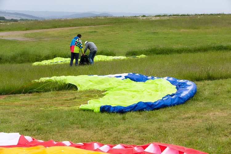 Aire d'envol des parapentes aux rochers de la Houle. / © Thierry Houyel