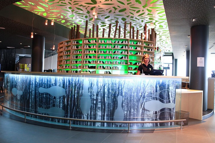 Bowling - 201 Forest Avenue