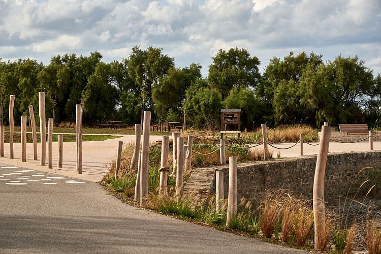 AIRE DE STATIONNEMENT CORSEPT