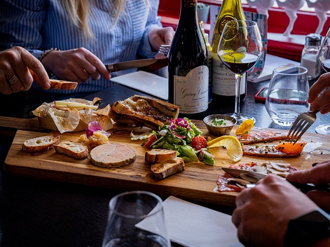 boeuf-and-cow-caen-planche-de-tapas