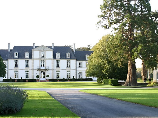 Le 1720 Restaurant du Château de Sully