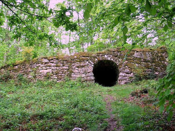BERSAC loge du puy de l'âge © N P (2)