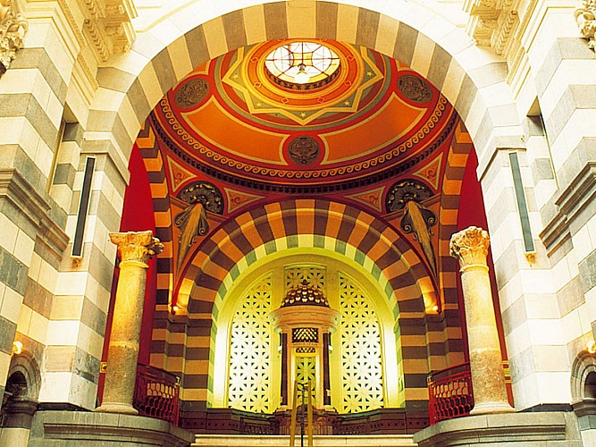 Special group visit to the thermal baths of Le Mont-Dore