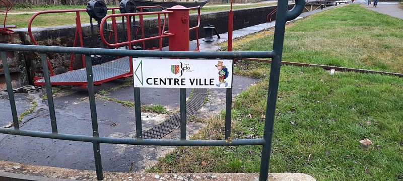 Balade en famille dans et autour de St Florentin...