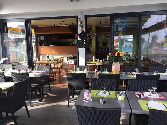 Restaurant le Santa Fé Merville-Franceville-Plage terrasse couverte