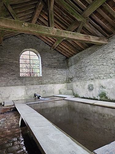 Sugny hiver 23 lavoir AV MTBA (40)