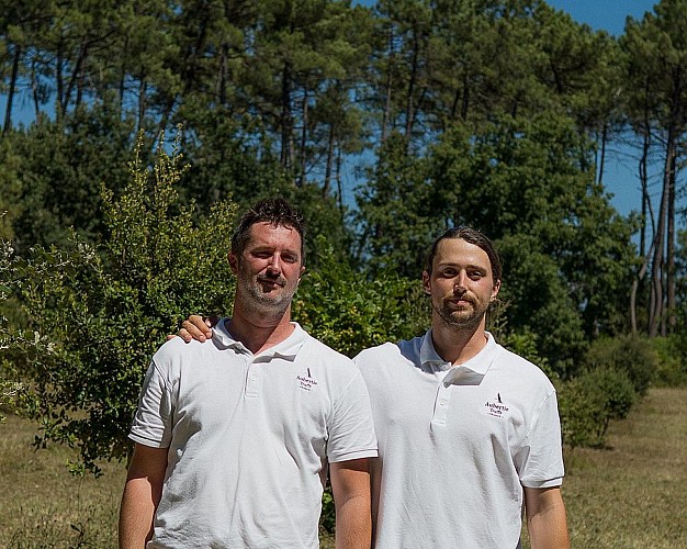 2 Aubertie frères Simon et Geoffroy