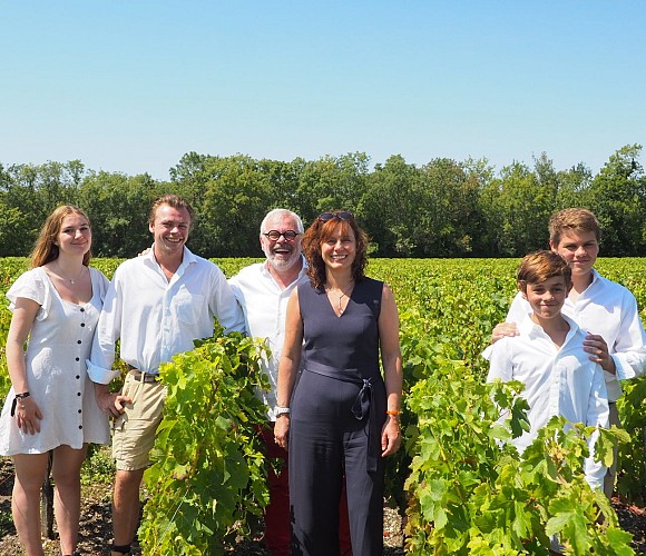 ChâteauBellerive_Famille.Gouache