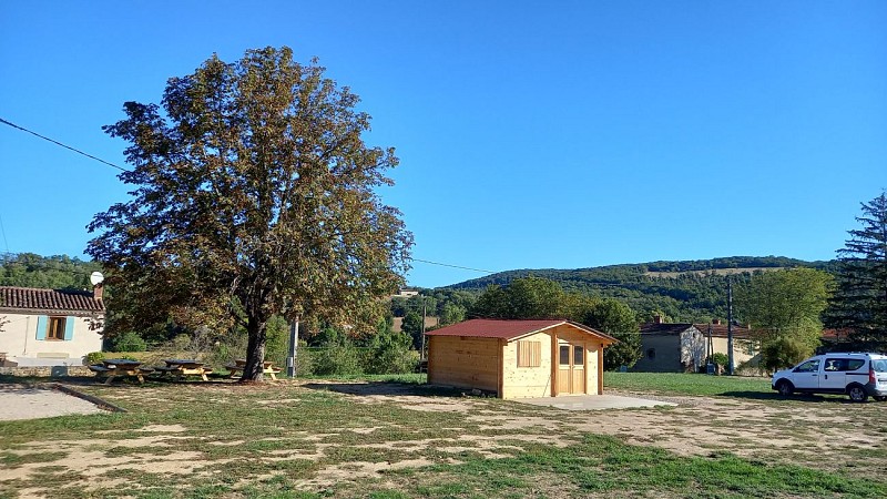 Aire de pique-nique - parking randonneurs