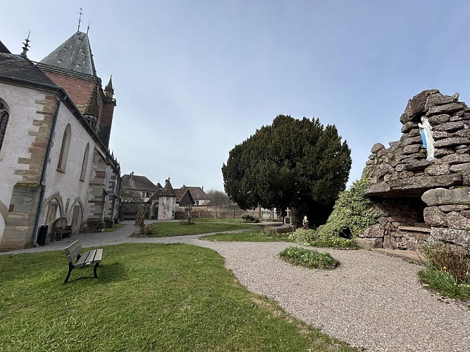 Garden of the lapidary at the Collegiate church St. Florrentius