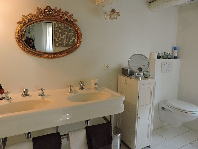 Salle de bain 2 chez un soir d'été à Ernolsheim-Bruche