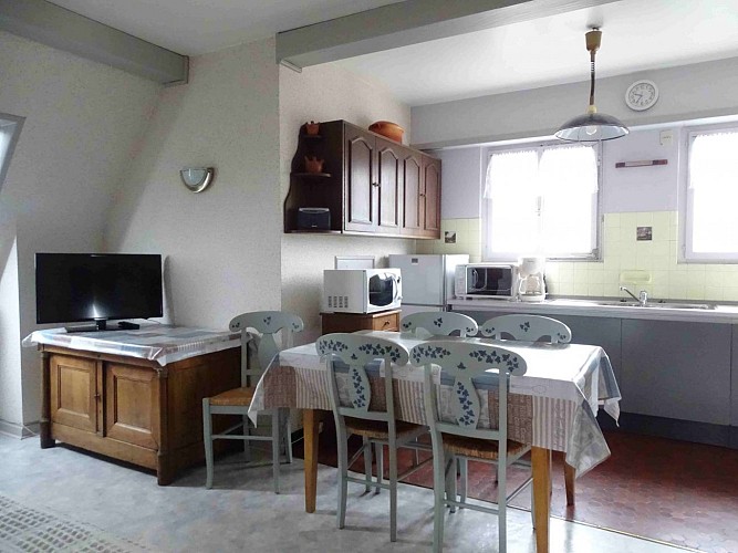 Meublé Sarah - Noëlle THEILLER