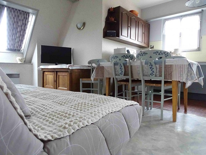 Meublé Sarah - Noëlle THEILLER