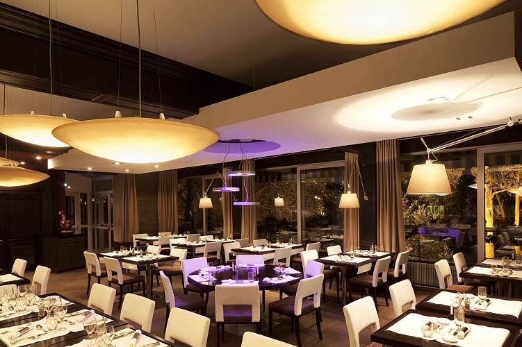 Salle du restaurant de l'hôtel Diana & SPA à Molsheim