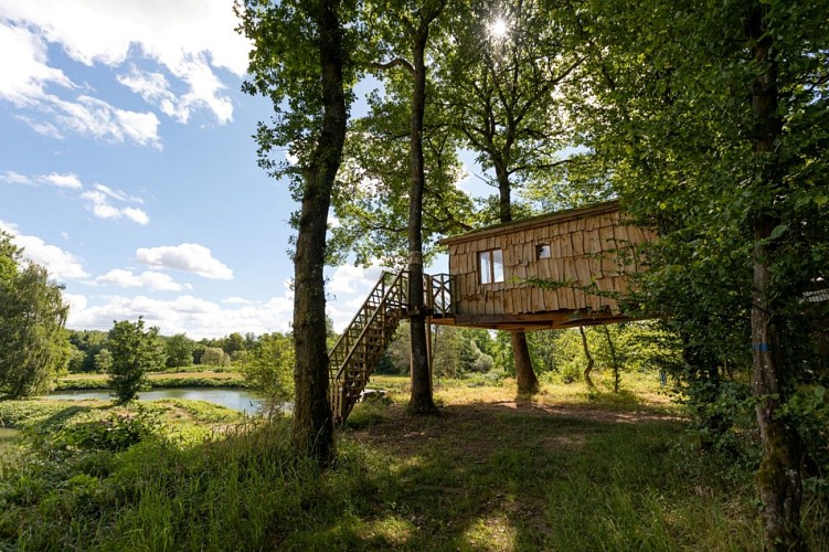 Hanging hut Robin des bois