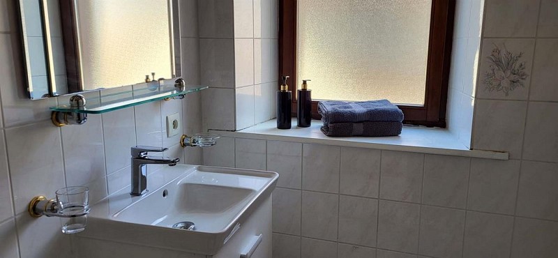 Salle de bain du relais du Dompeter n°5 à Avolsheim