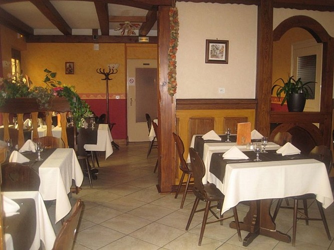 Salle principale du restaurant