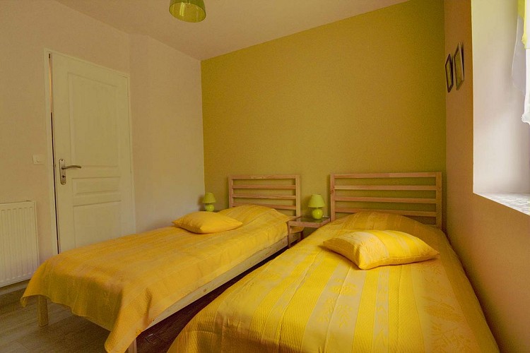 Chambre 2 deux lits simple