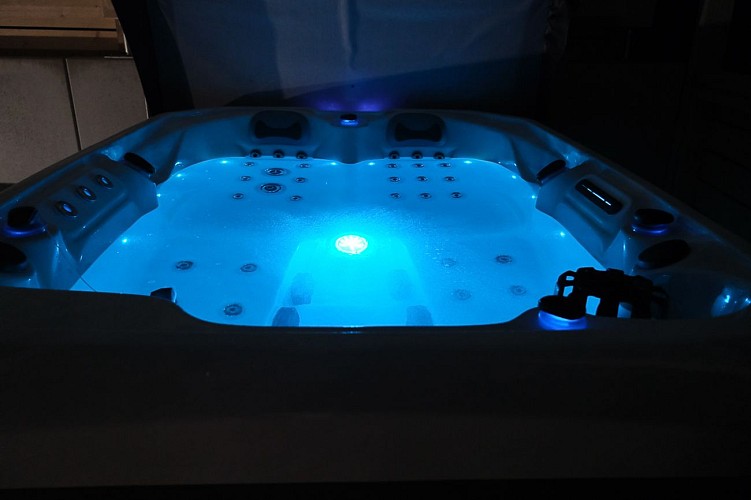 Meublé de MME DOLIS - La parenthèse