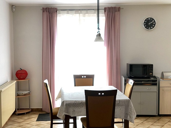 Meublé - Madame MOREL