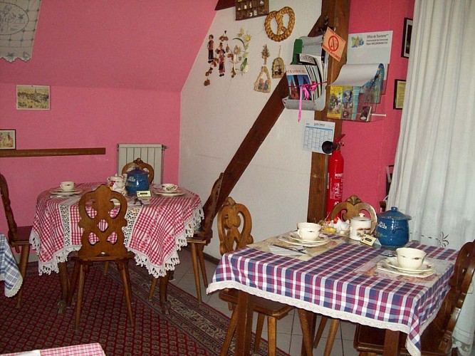 Salle des petits-déjeuners du Schaefferhof à Duppigheim