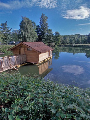 Floating cabin Ariel