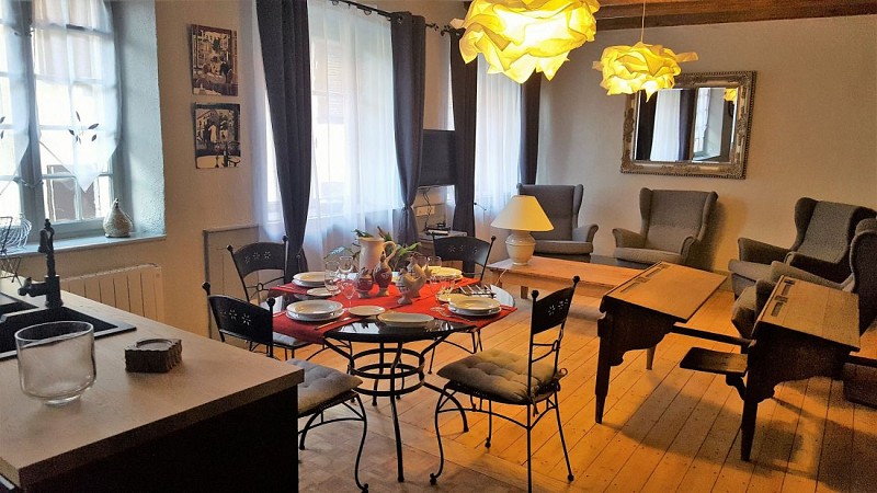 Gîte A l'Ancienne Ecole - Chantal BOUREL