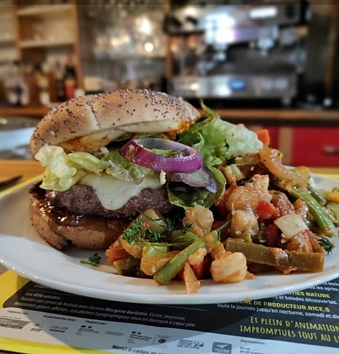 Screenshot_20241122_074109_Gallery