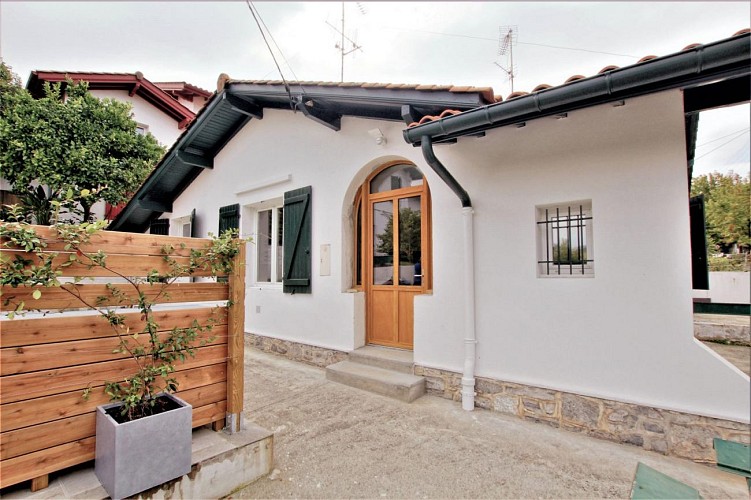 gite-hendaye-izar-gorri-cote-basque--ref--G151189