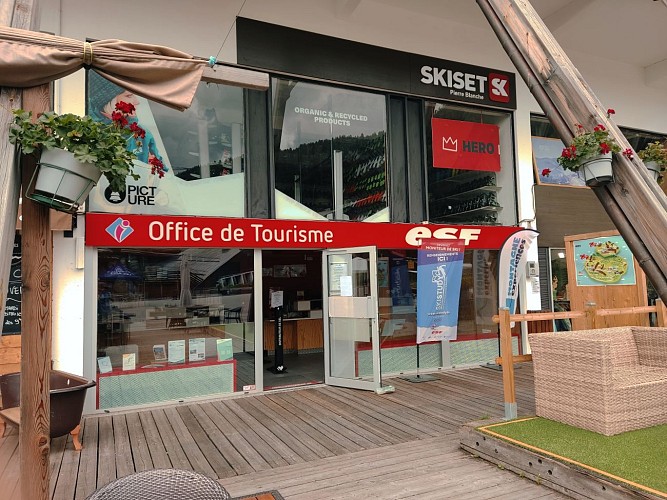 Arc 1600 Tourist Office