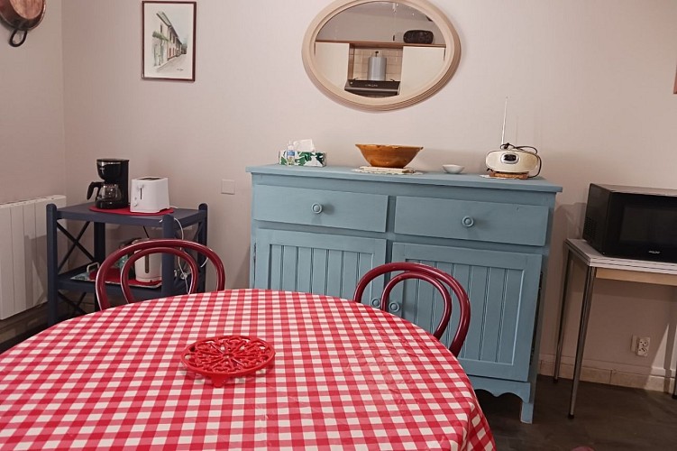 PORTET SUR GARONNE: MAISON DE VILLE POUR 3 PERSONNES, PROCHE DE TOULOUSE