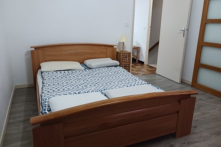 PORTET SUR GARONNE: MAISON DE VILLE POUR 3 PERSONNES, PROCHE DE TOULOUSE