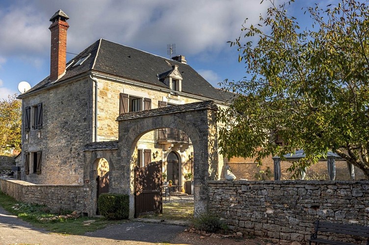 OT_La-Guillaumiere-Perigord-vue-ensemble2